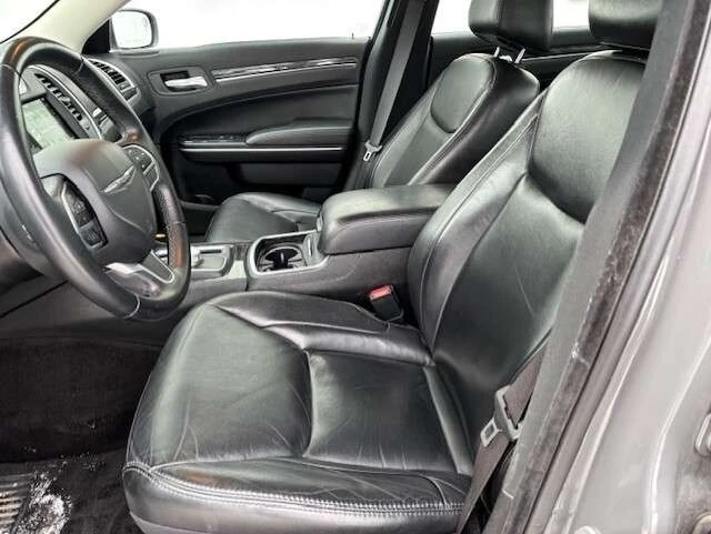 Chrysler 300c * 300 Touring * CARFAX * ЦЕНА ДО БГ - изображение 9