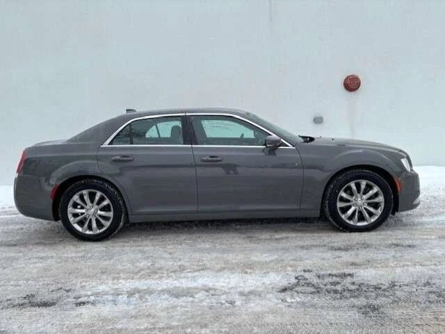 Chrysler 300c * 300 Touring * CARFAX * ЦЕНА ДО БГ - изображение 7