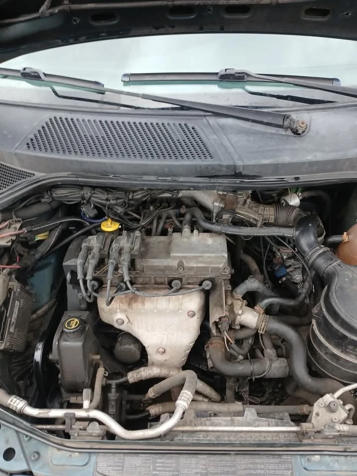 Renault Scenic       Hehbek, снимка 6 - Автомобили и джипове - 56564931