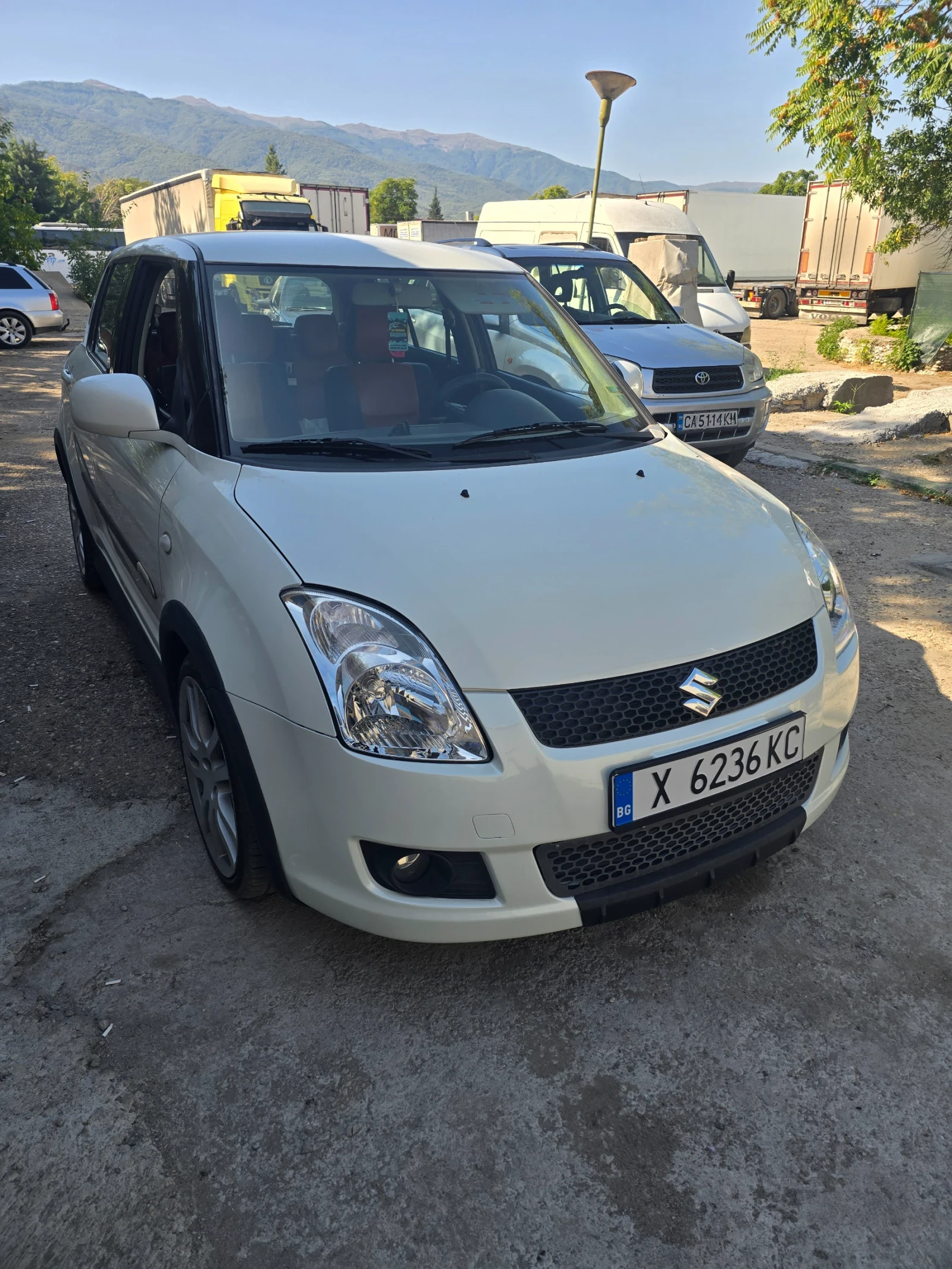 Suzuki Swift, снимка 1