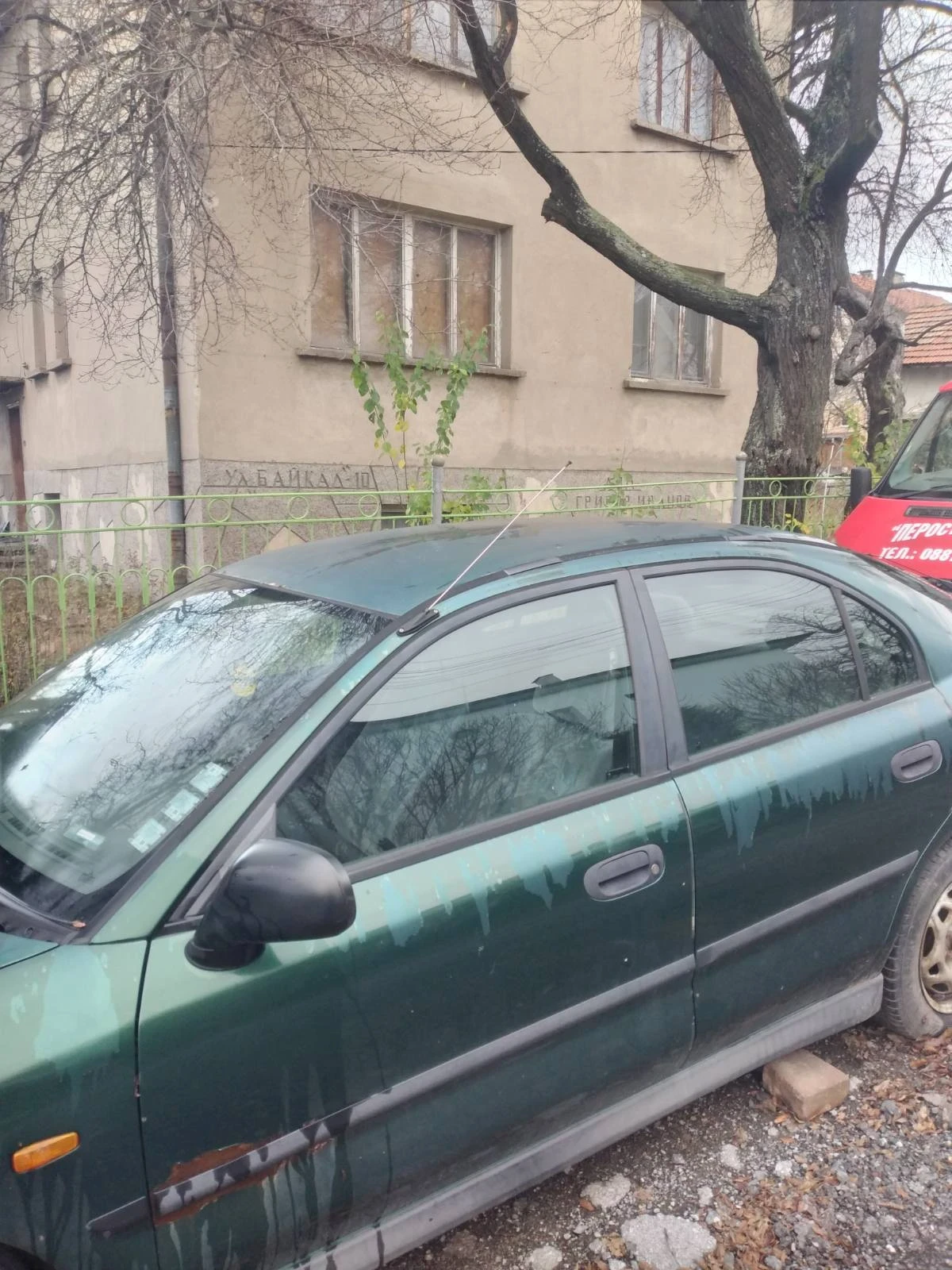 Mitsubishi Carisma  - изображение 3