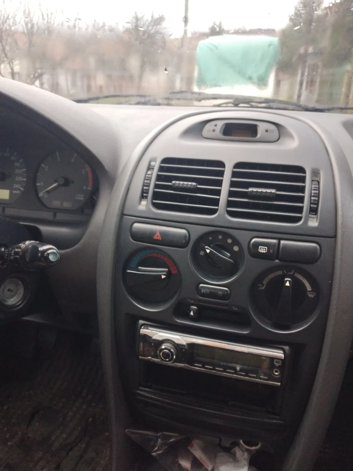 Mitsubishi Carisma  - изображение 4