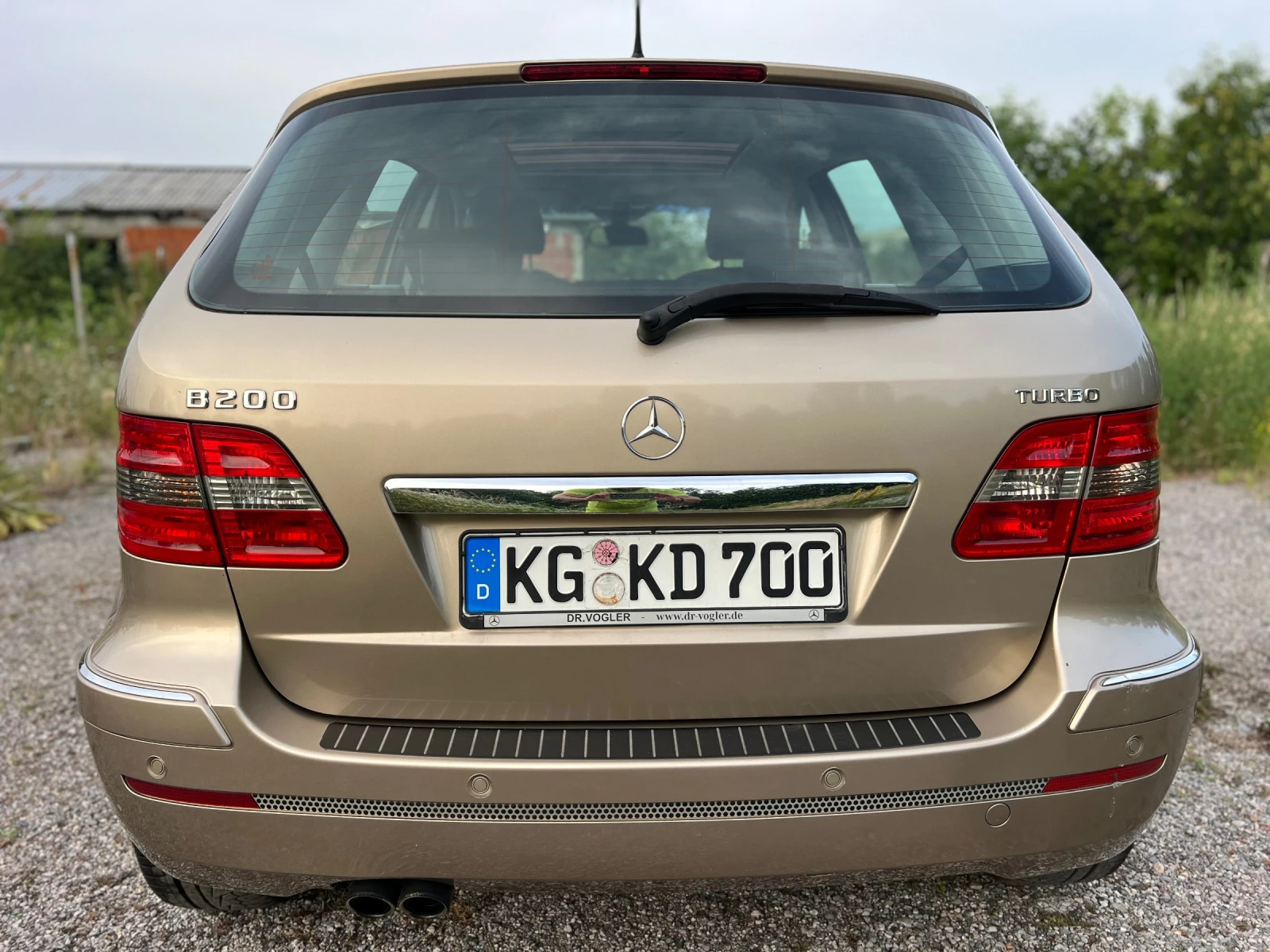 Mercedes-Benz B 200 2.0i Turbo Панорама  - изображение 6