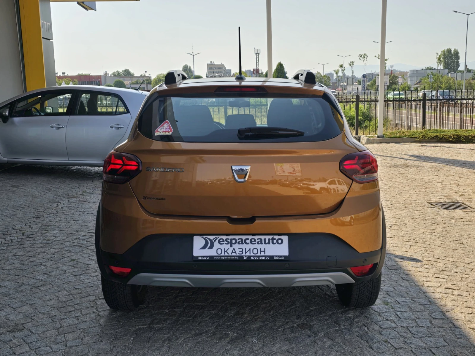 Dacia Sandero Stepway/1.0TCe/90к.с./Автоматик - изображение 6