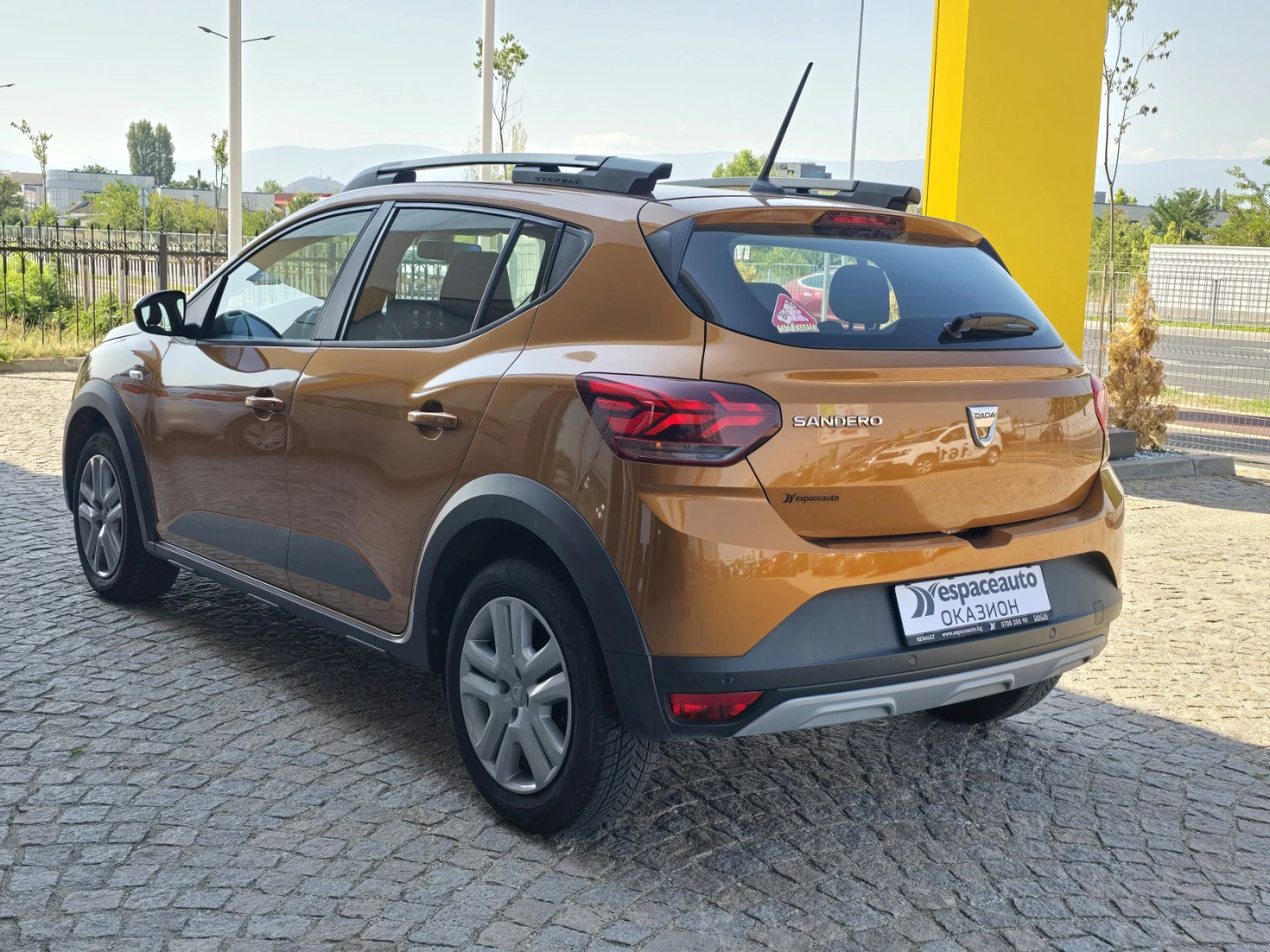 Dacia Sandero Stepway/1.0TCe/90к.с./Автоматик - изображение 7