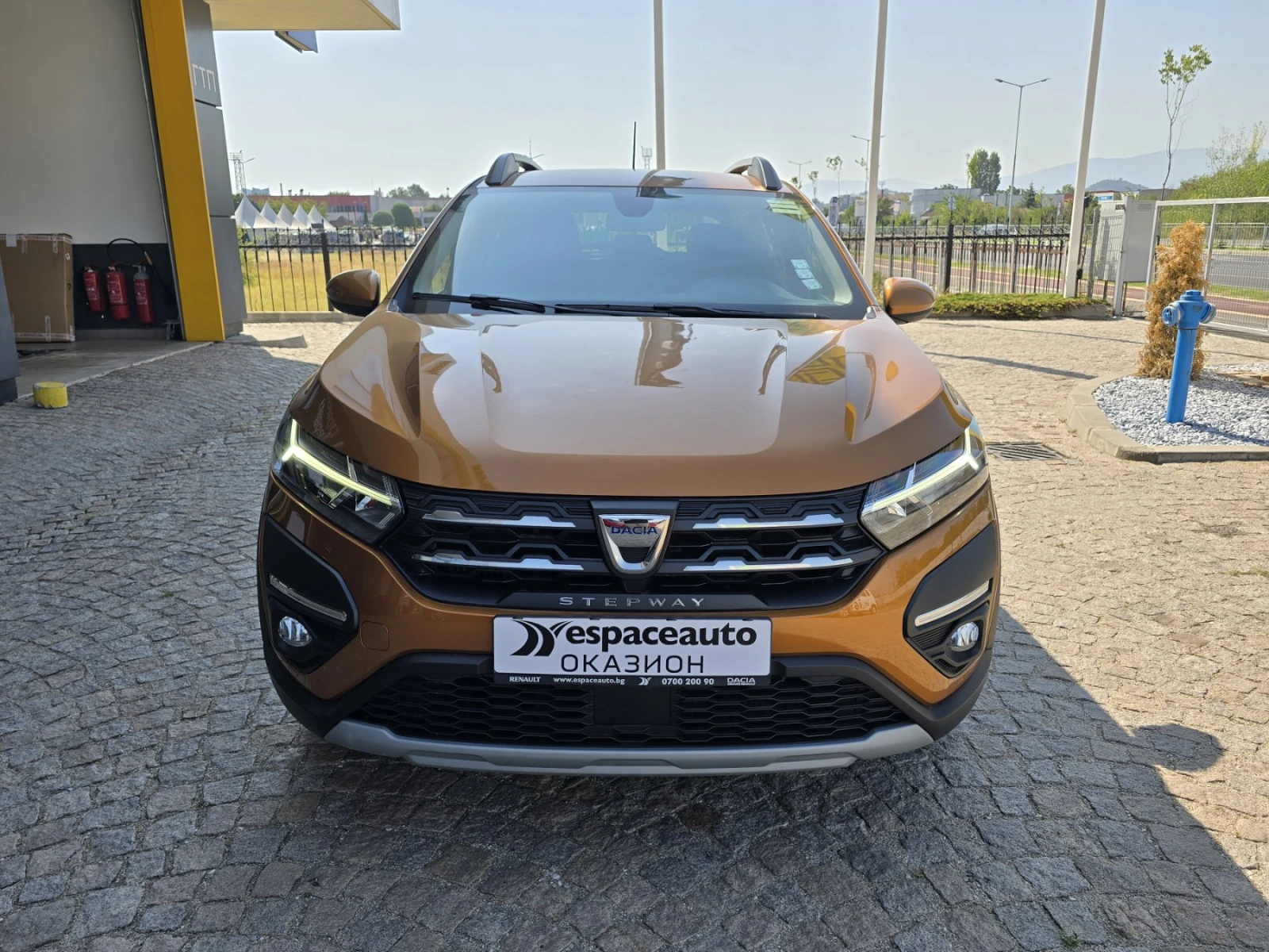 Dacia Sandero Stepway/1.0TCe/90к.с./Автоматик - изображение 2