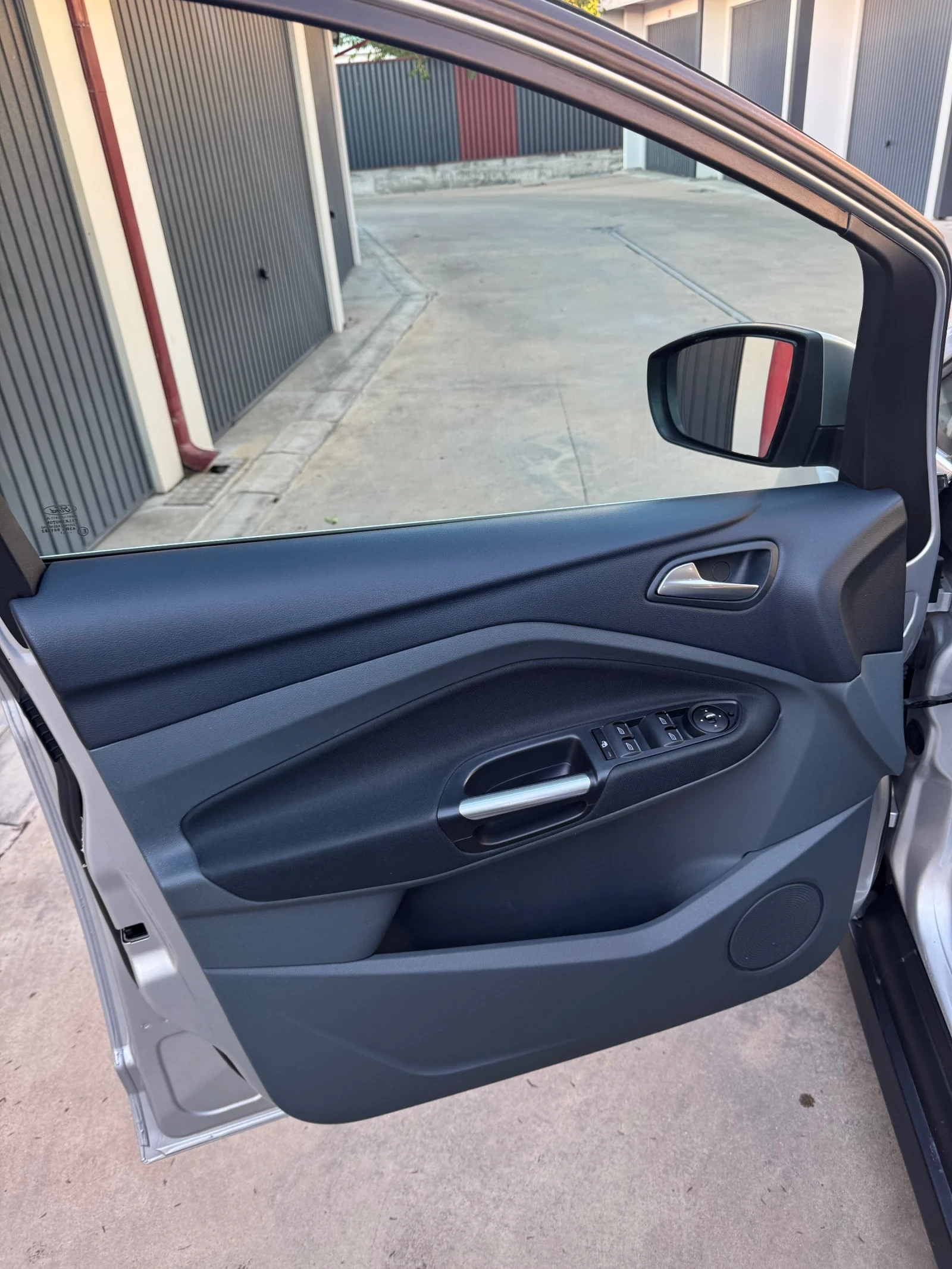 Ford Grand C-Max Отлично състояние | Mobile.bg — изображение 10