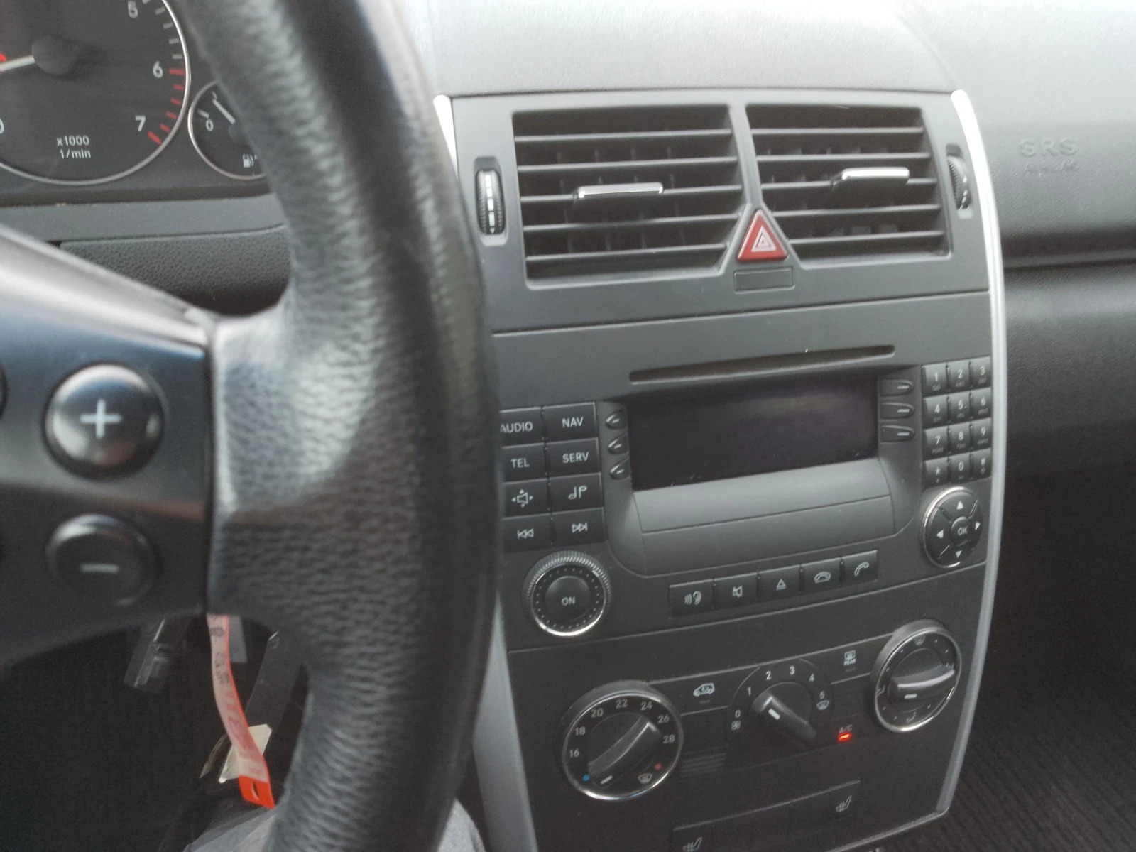 Mercedes-Benz A 150  - изображение 6