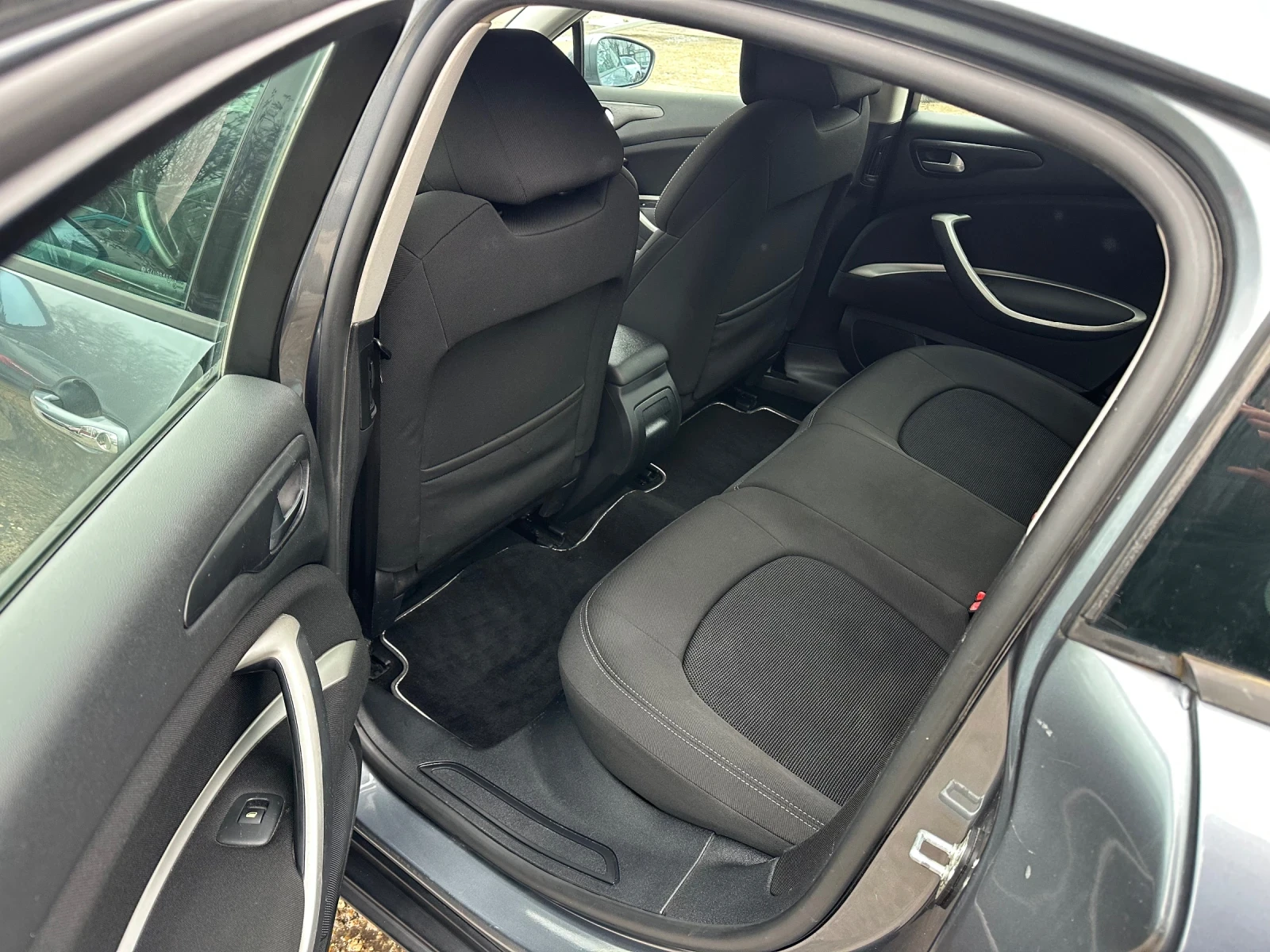 Citroen C5 2.0 HDI | Mobile.bg   11