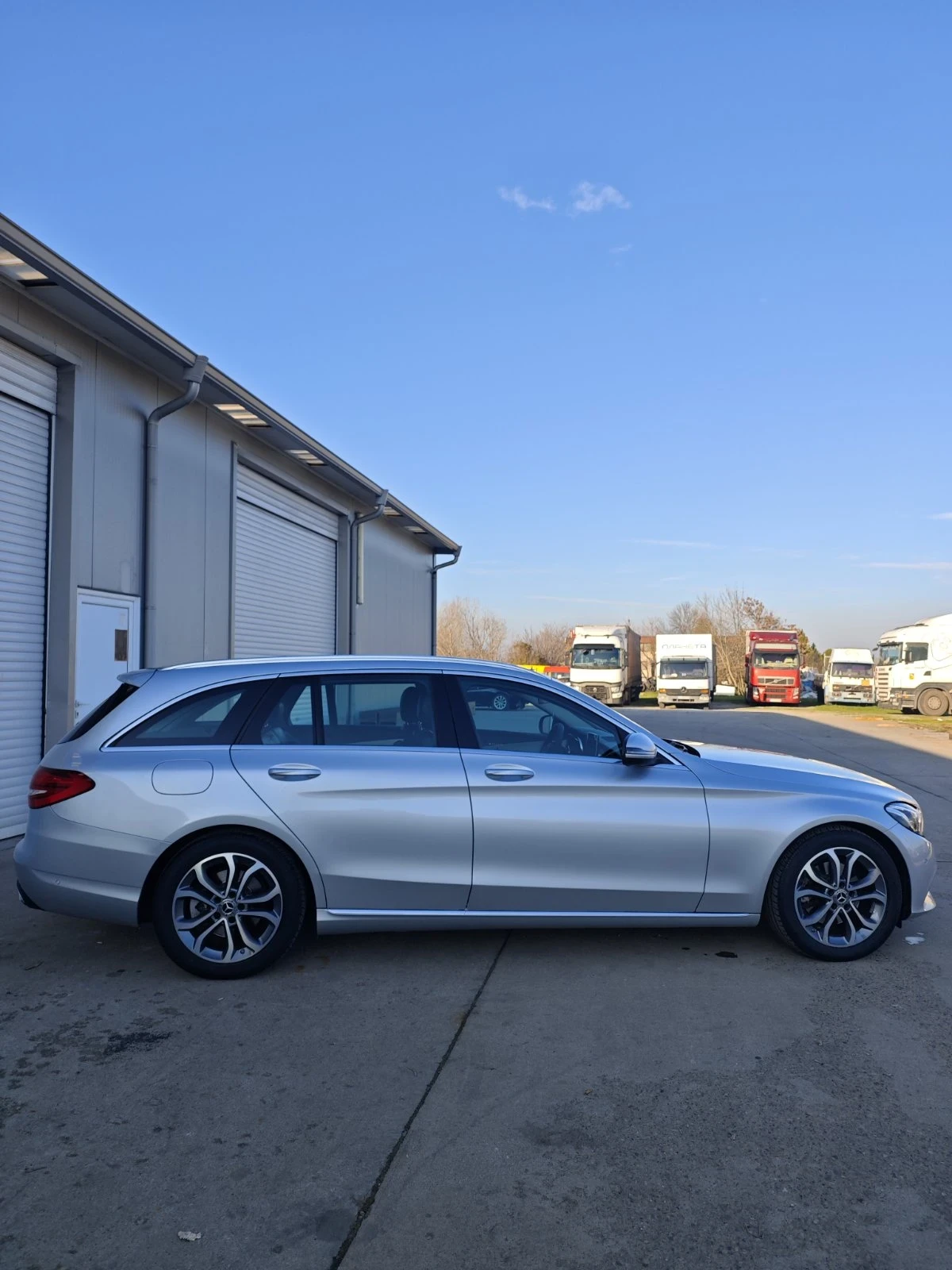 Mercedes-Benz C 220  - изображение 3