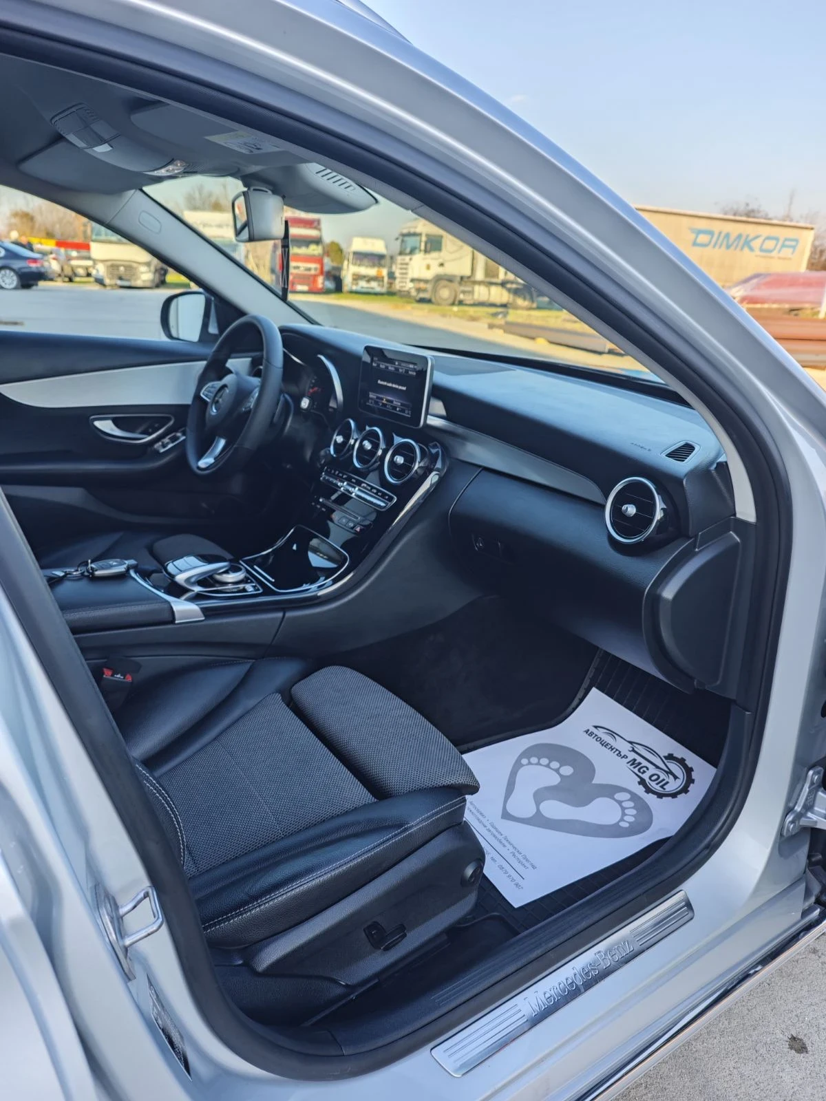 Mercedes-Benz C 220  - изображение 6