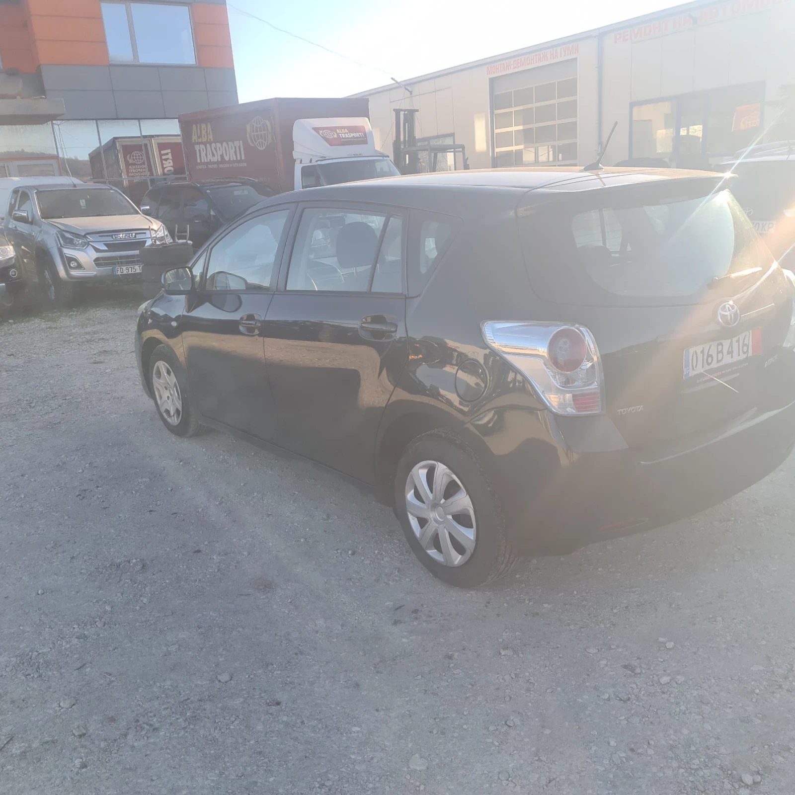 Toyota Verso  - изображение 8