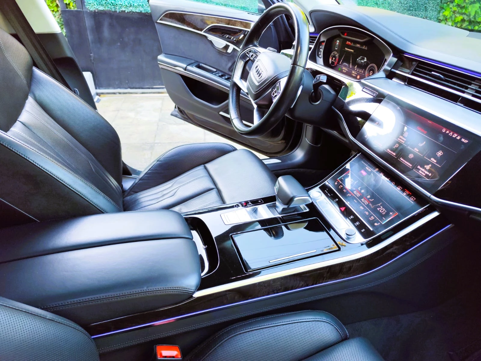 Audi A8, снимка 11 - Автомобили и джипове - 53924081