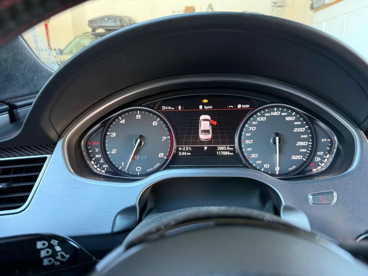 Audi S8 * 4.0 TFSI quattro tiptronic * CARFAX * ЦЕНА ДО БГ - изображение 8