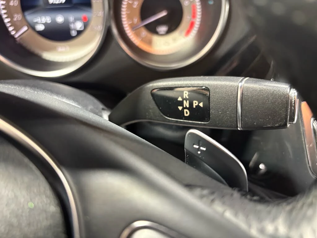 Mercedes-Benz CLS 550 4MATIC, снимка 12 - Автомобили и джипове - 53967927