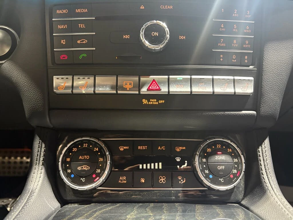 Mercedes-Benz CLS 550 4MATIC, снимка 15 - Автомобили и джипове - 53967927