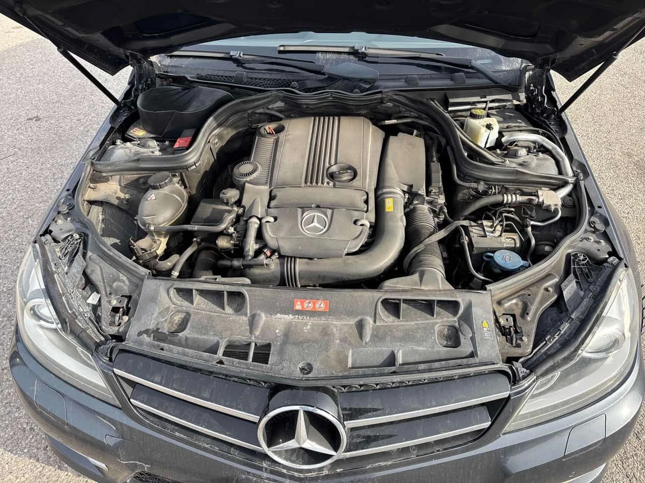 Mercedes-Benz C 250 CARFAX/АЛКАНТАРА/ПАНОРАМА/ПОДГРЕВ/ПАМЕТ, снимка 11 - Автомобили и джипове - 53978039