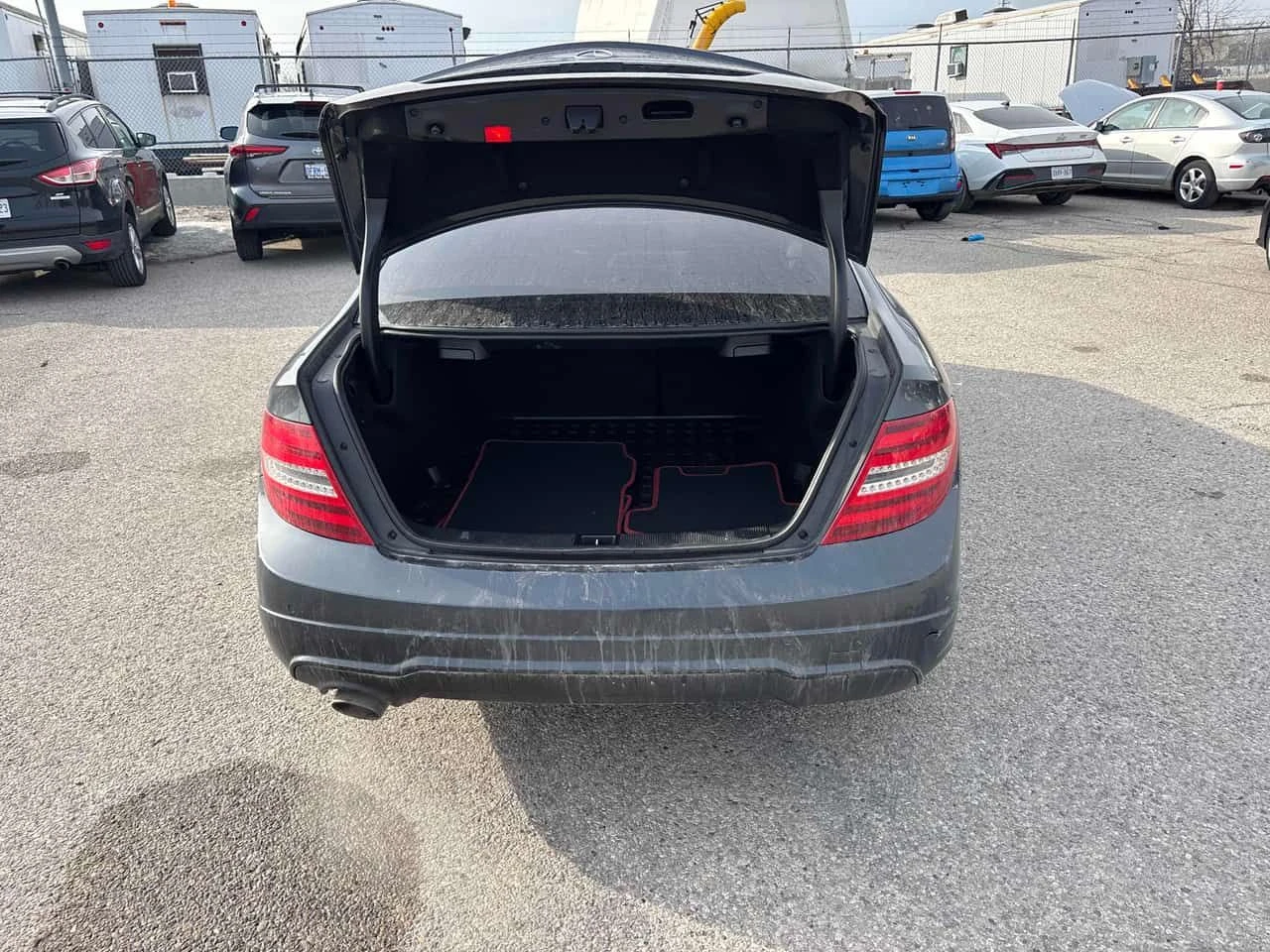 Mercedes-Benz C 250 CARFAX/АЛКАНТАРА/ПАНОРАМА/ПОДГРЕВ/ПАМЕТ, снимка 12 - Автомобили и джипове - 53978039
