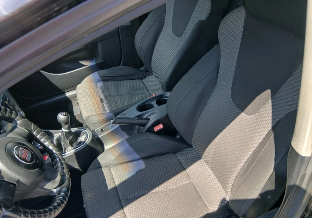 Seat Leon 1900кб, снимка 10 - Автомобили и джипове - 55081567