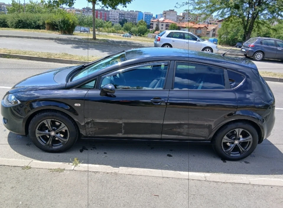 Seat Leon 1900кб, снимка 11 - Автомобили и джипове - 55081567