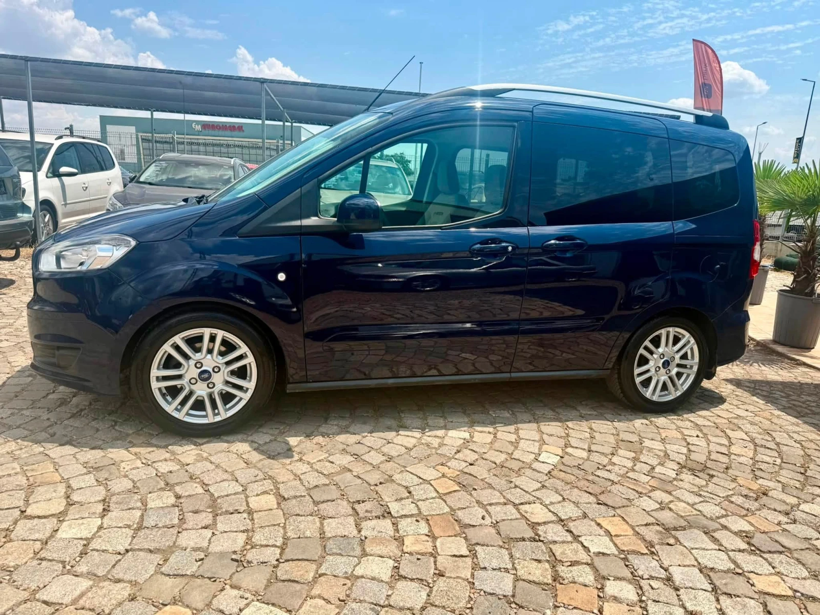 Ford Courier 1.0 76хил.км, снимка 2 - Автомобили и джипове - 55151550
