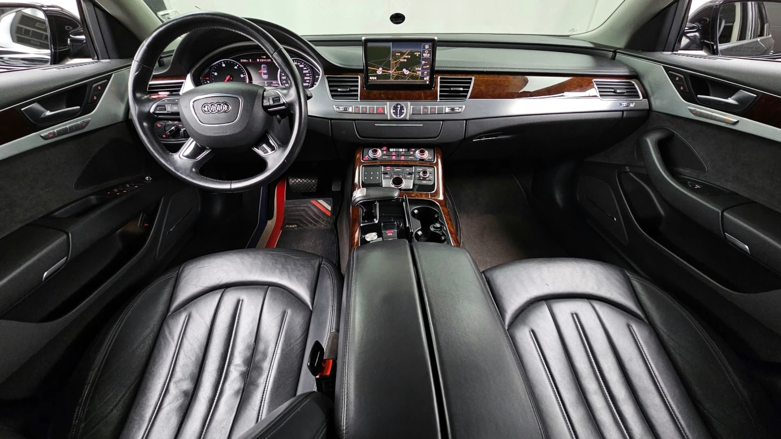 Audi A8 3.0* TDI* Quattro* Navi* Camera, снимка 10 - Автомобили и джипове - 55262724