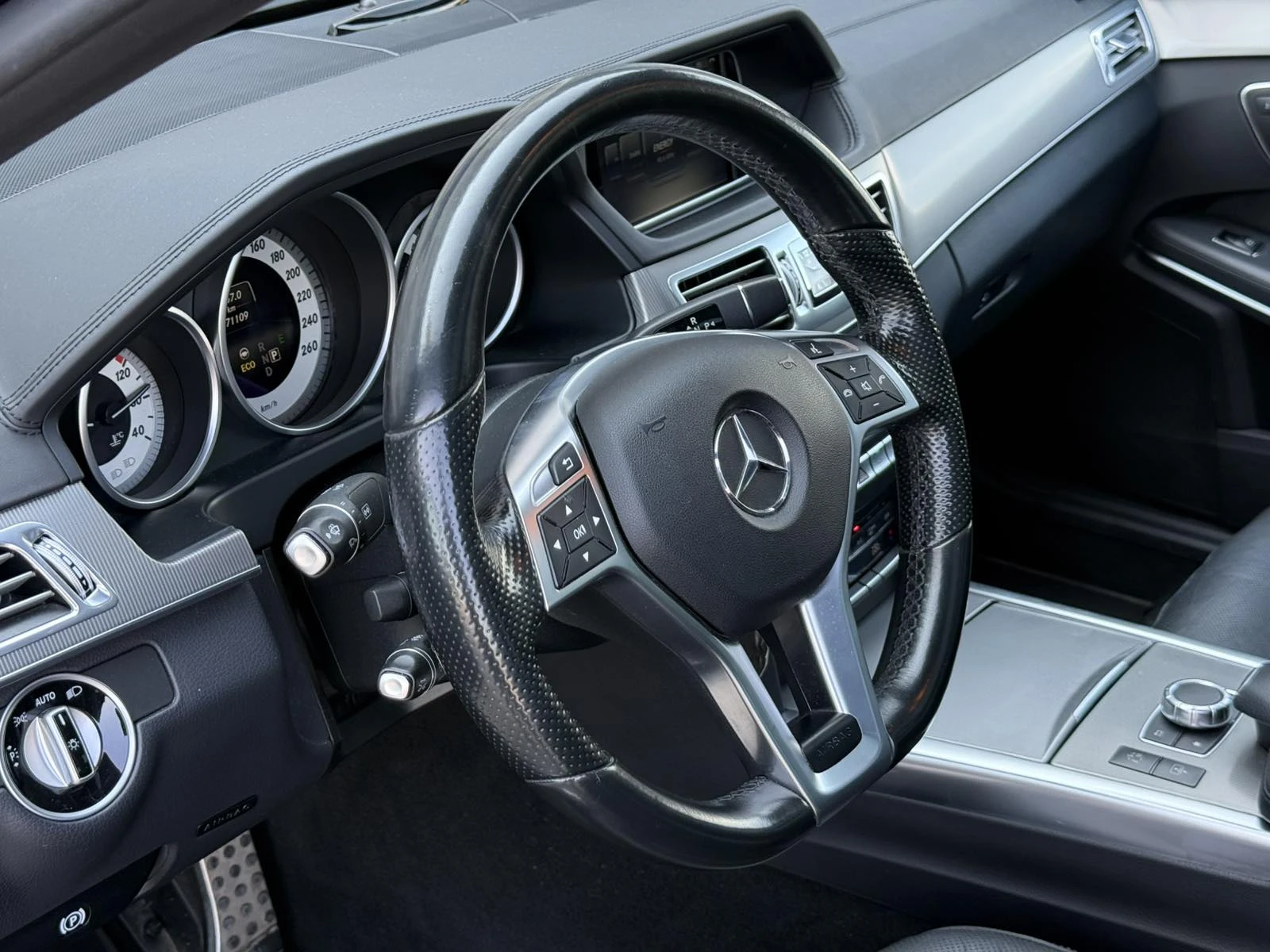 Mercedes-Benz E 350 AMG sportpaket, снимка 6 - Автомобили и джипове - 55323278
