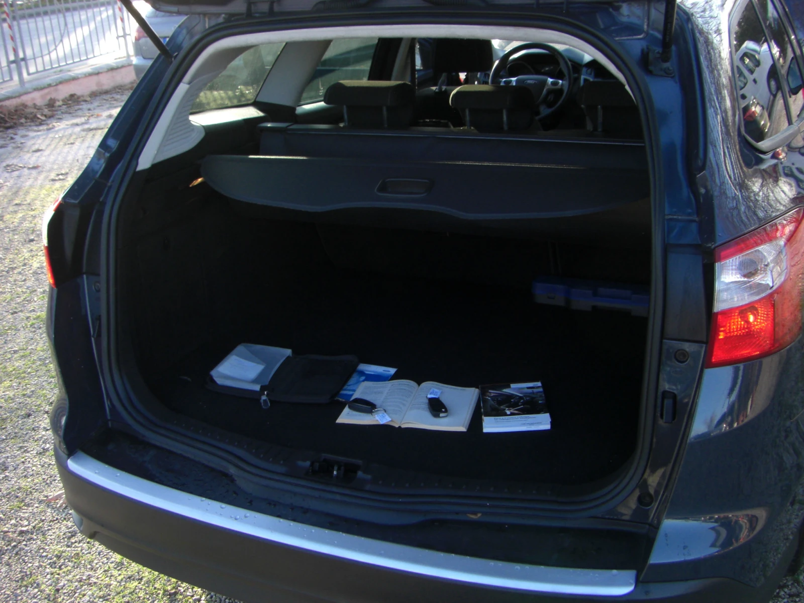 Ford Focus 1.6tdci 6ck.115k.c, снимка 16 - Автомобили и джипове - 55536639