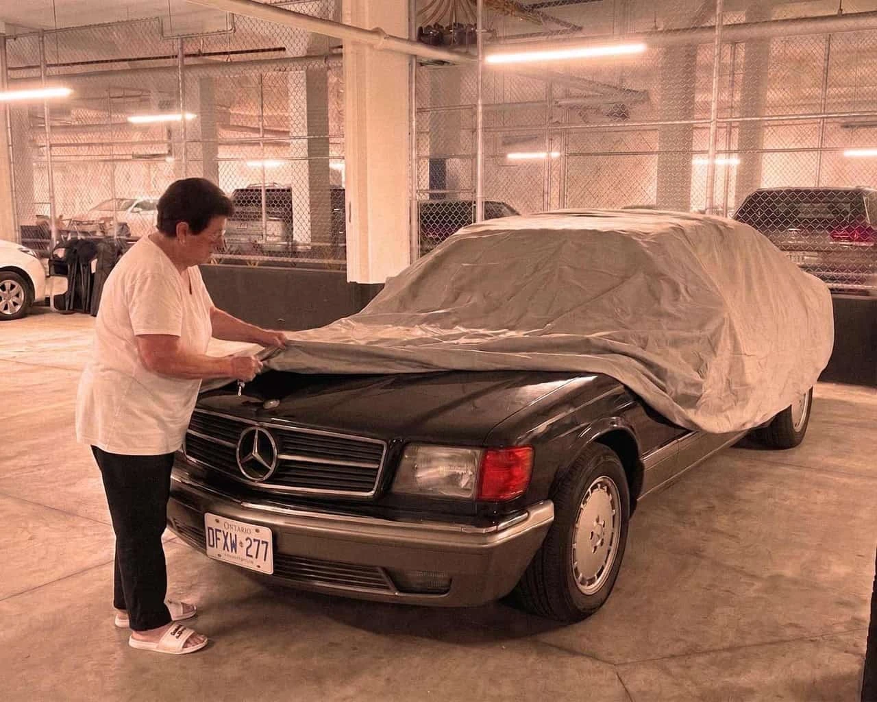 Mercedes-Benz 560 * 560SEC * АВТОКРЕДИТ БЕЗ ПЪРВОНАЧАЛНА* 