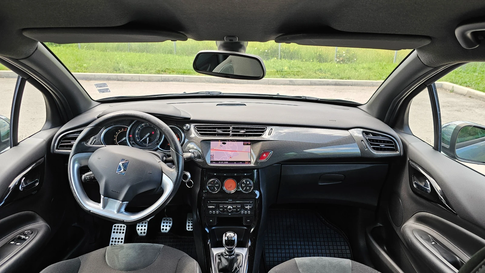 Citroen DS3 1.6 THP, 156 к.с., Швейцария, снимка 10 - Автомобили и джипове - 55817719
