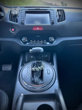 Kia Sportage  2.0CRDI SPIRIT EDITION 4x4 ПАНОРАМА, снимка 10