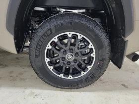 Toyota Tundra SR CREW CAB SHORT BED, снимка 9