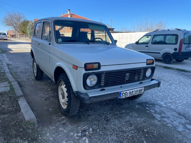 Lada Niva 1.7 карбуратор, снимка 3 - Автомобили и джипове - 49413815