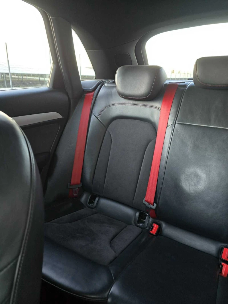 Audi Q3 2 TDI S line Quattro Facelift, снимка 6 - Автомобили и джипове - 52648645