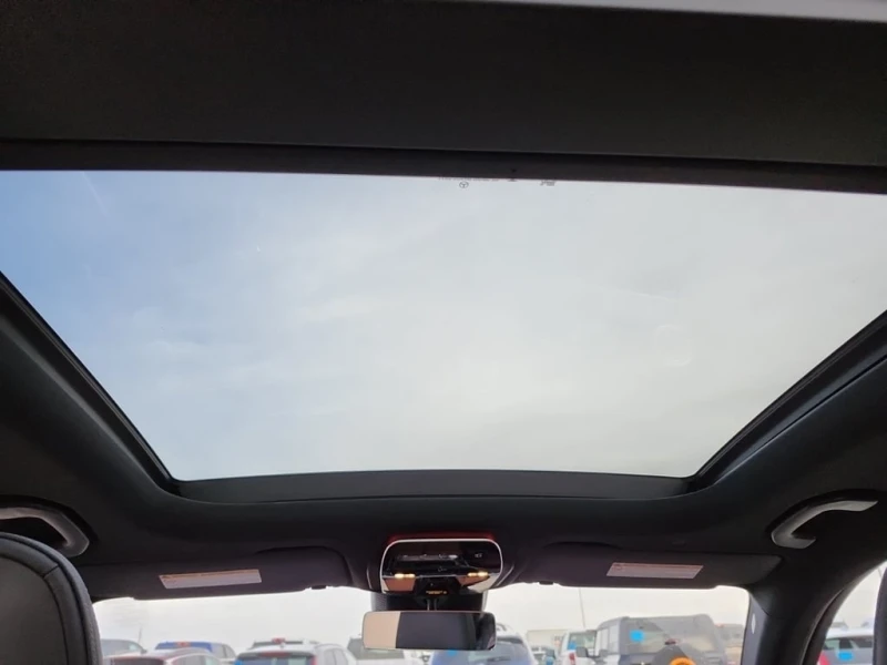 Mercedes-Benz GLC 43 AMG 2024 * CARFAX * БЕЗ ПЪРВОНАЧАЛНА ВНОСКА, снимка 11 - Автомобили и джипове - 52807790