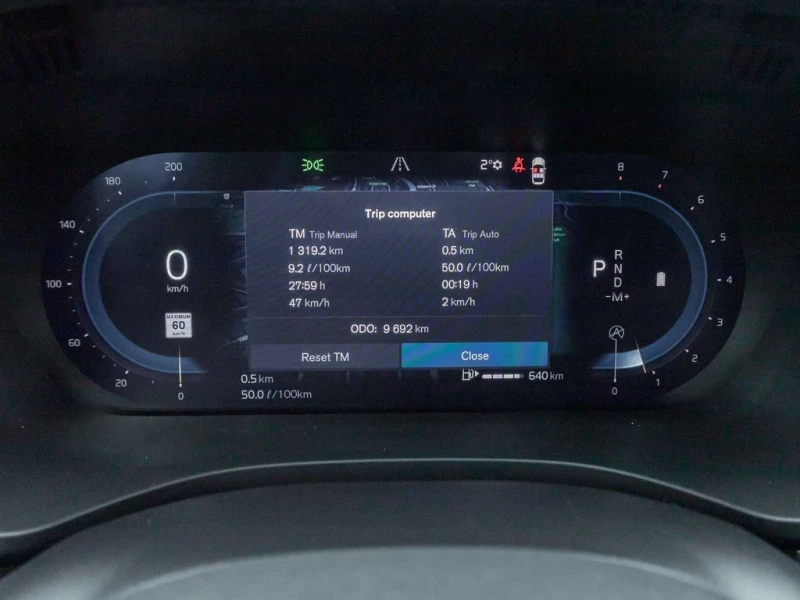 Volvo XC60 * Core * CARFAX * БЕЗ ПЪРВОНАЧАЛНА ВНОСКА, снимка 10 - Автомобили и джипове - 53163522