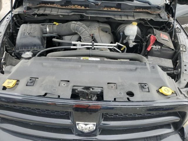 Dodge RAM 1500 ST 5.7 HEMI V8, снимка 11 - Автомобили и джипове - 49459628