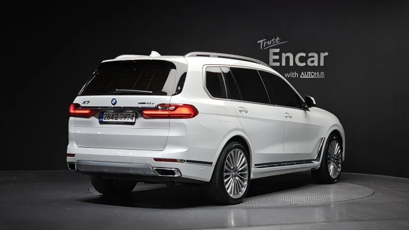 BMW X7 xDrive40d* ЛЮК* HUD* 360* KEYLESS* 