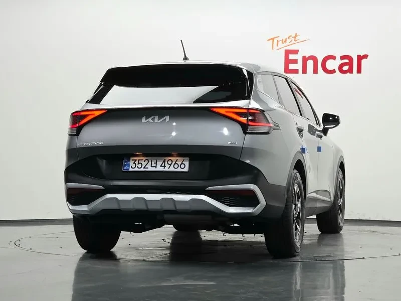 Kia Sportage Diesel 2.0 4Wd Trendy, снимка 4 - Автомобили и джипове - 55642127