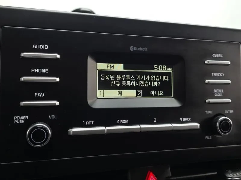 Kia Sportage Diesel 2.0 4Wd Trendy, снимка 15 - Автомобили и джипове - 55642127