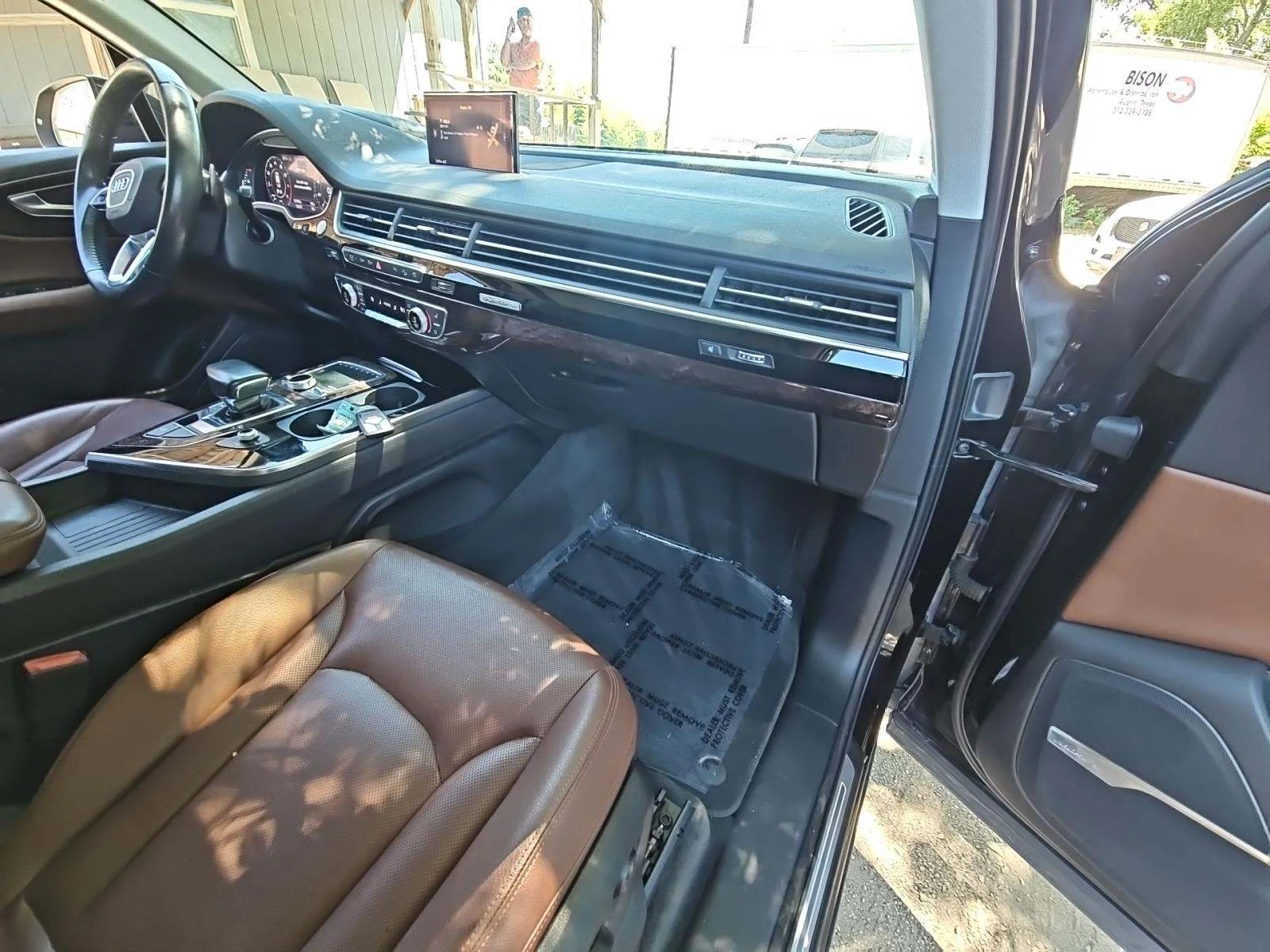 Audi Q7 PRESTIGE* MATRIX* DISTRONIK* BOSE* PANO* ОБДУХ* 36 - изображение 6