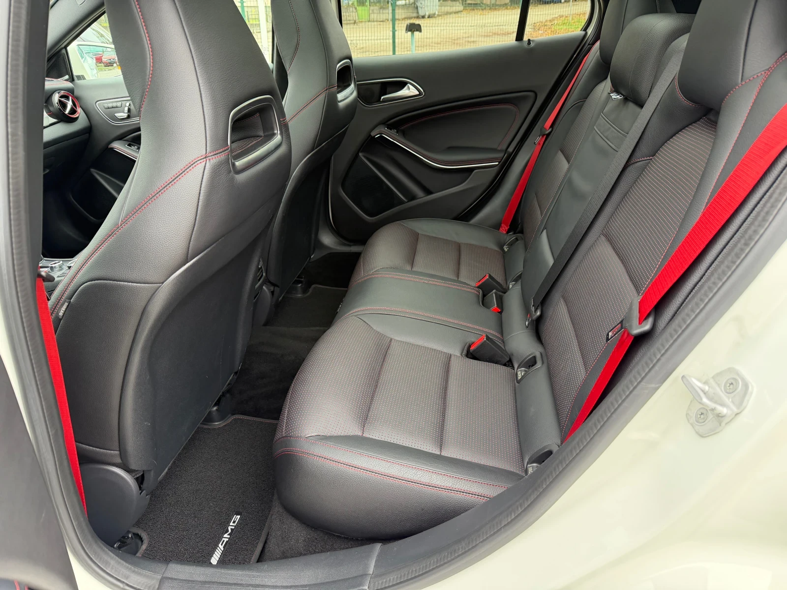 Mercedes-Benz GLA 45 AMG 4-MATIC + +  | Mobile.bg   11