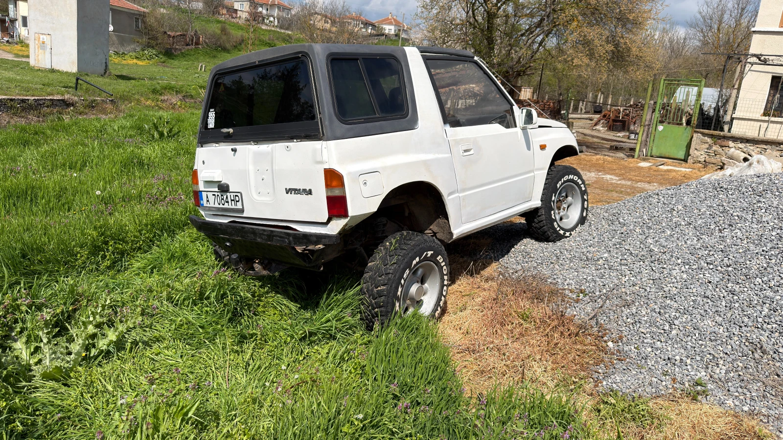 Suzuki Vitara, снимка 8 - Автомобили и джипове - 53951128