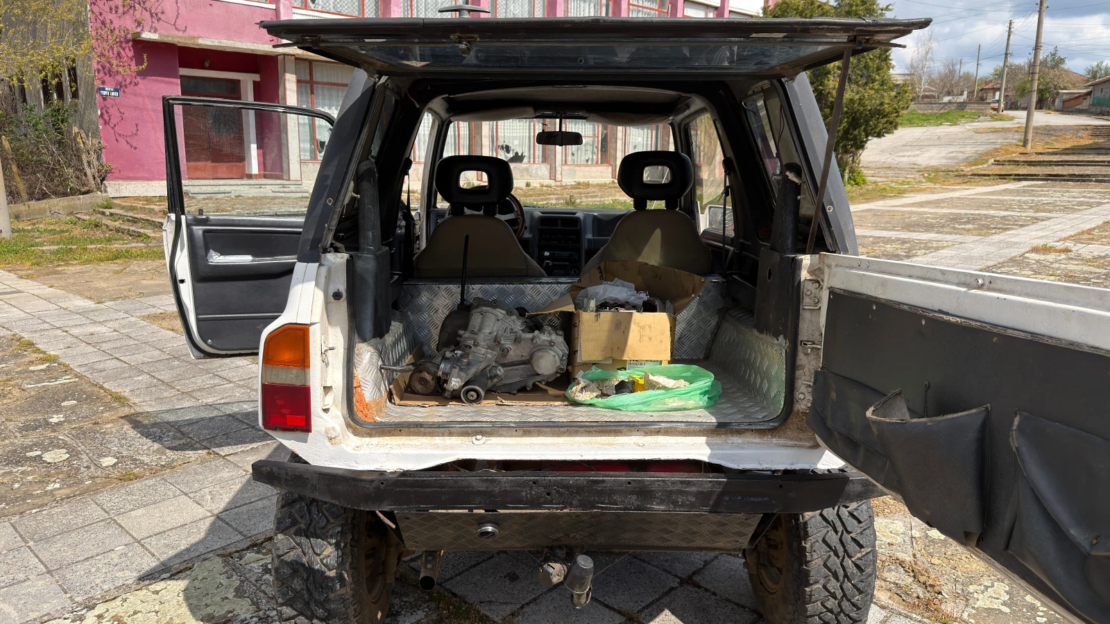 Suzuki Vitara, снимка 7 - Автомобили и джипове - 53951128