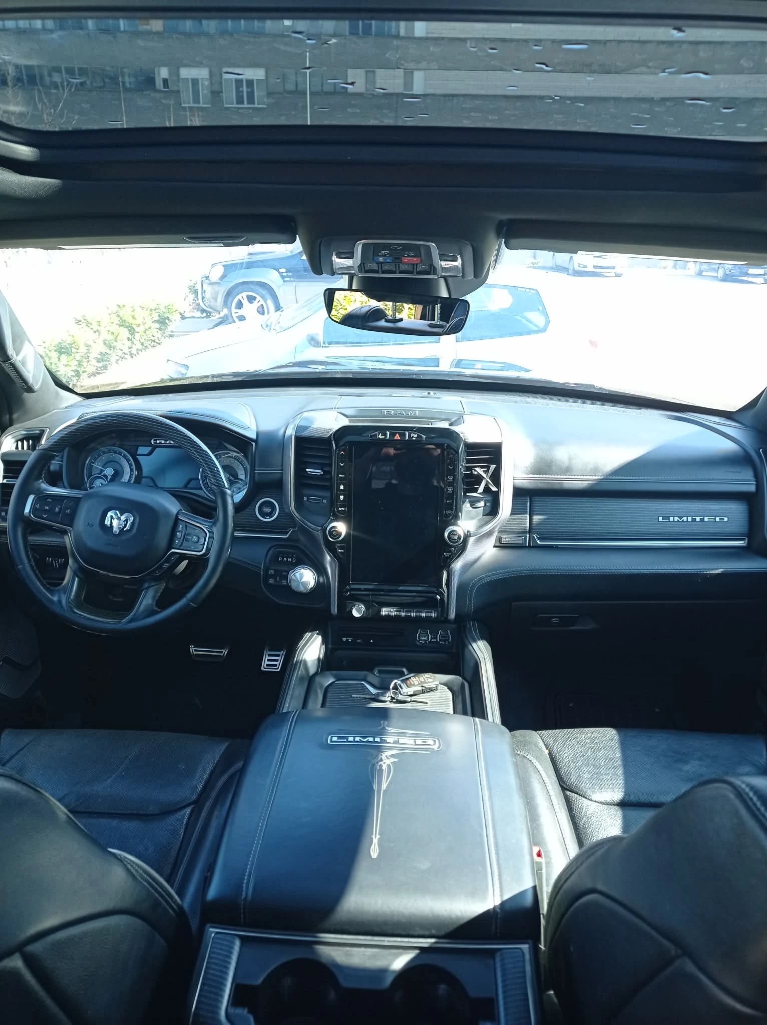 Dodge RAM 1500 5.7 LIMITED АГУ, снимка 10 - Автомобили и джипове - 53685096