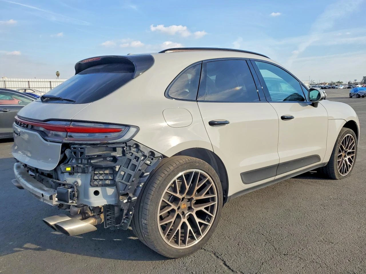 Porsche Macan S| BURMESTER 3D| MATRIX| ALCANTARA| FULL, снимка 6 - Автомобили и джипове - 53991299