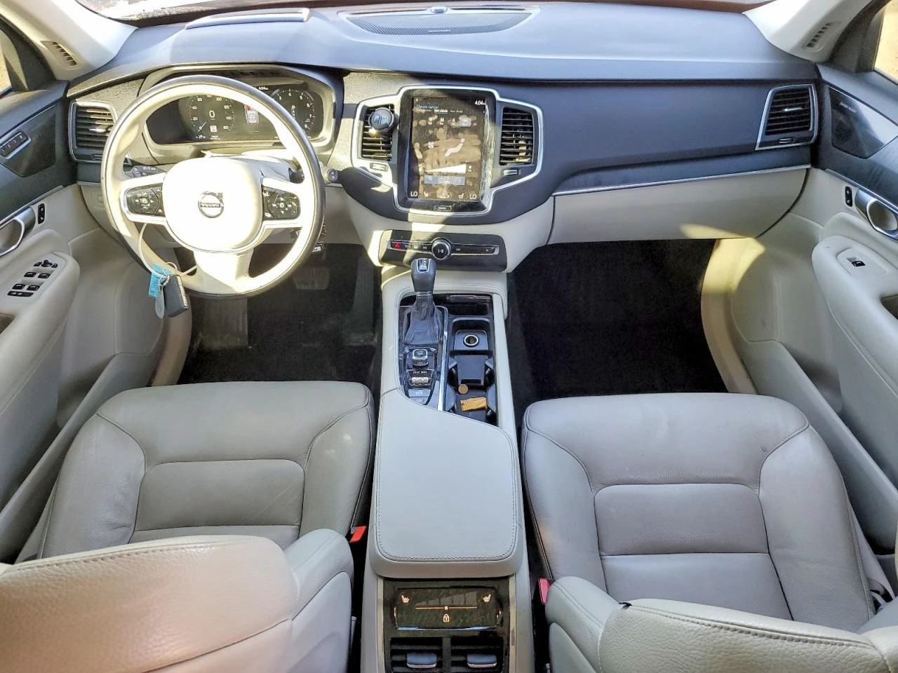 Volvo Xc90 2.0l T5 Momentum, снимка 8 - Автомобили и джипове - 54255436