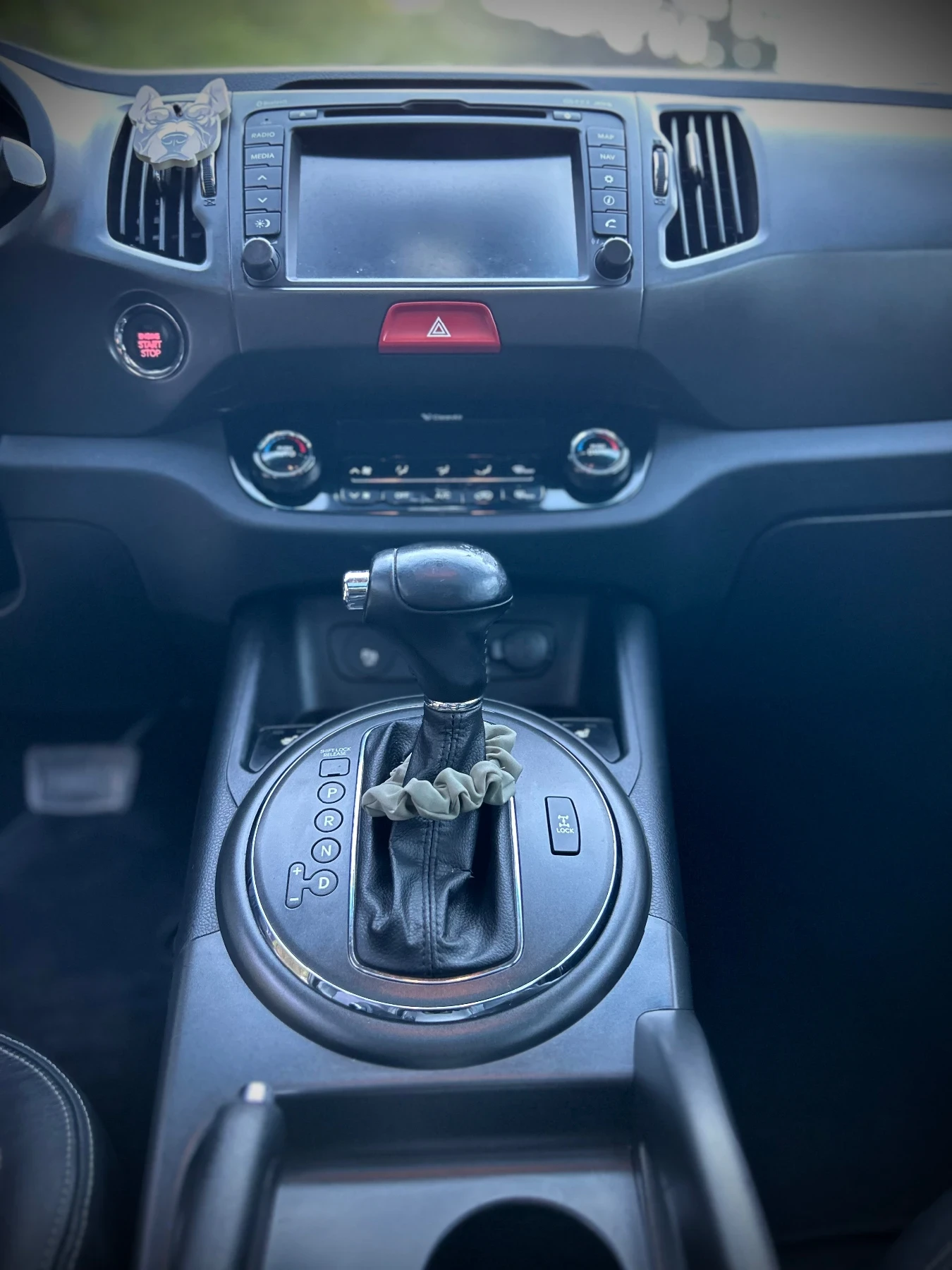 Kia Sportage  2.0CRDI SPIRIT EDITION 4x4 ПАНОРАМА, снимка 10 - Автомобили и джипове - 54322377