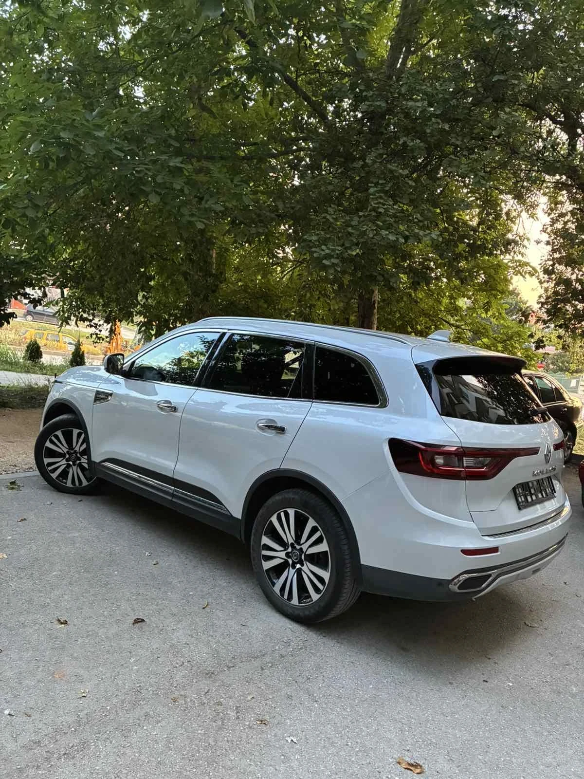 Renault Koleos 2.0, снимка 7 - Автомобили и джипове - 54998138
