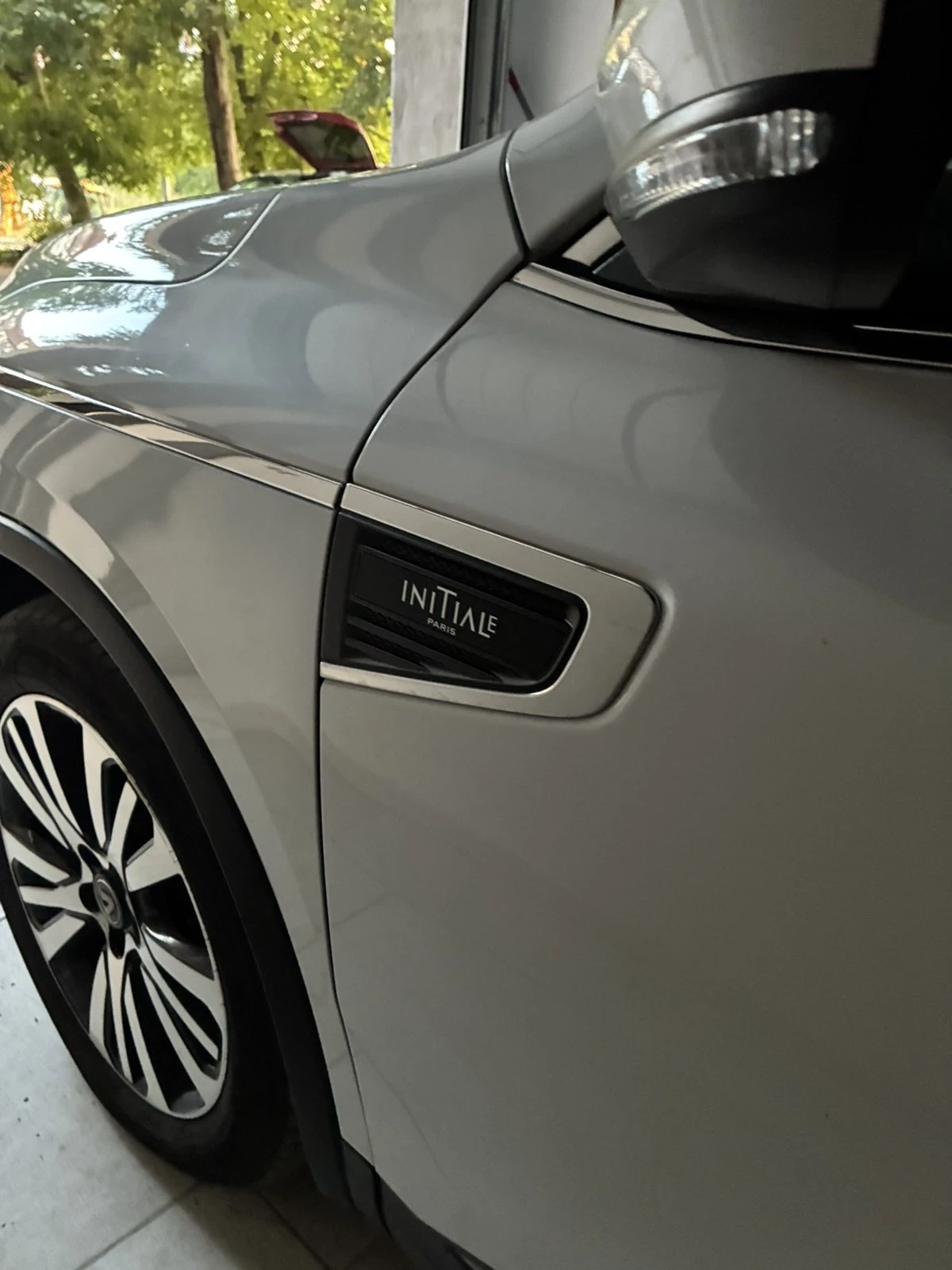 Renault Koleos 2.0, снимка 8 - Автомобили и джипове - 54998138